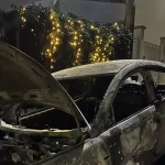 Novoli: incendiata auto vicesindaca, primo cittadino ‘rogo atto vile’